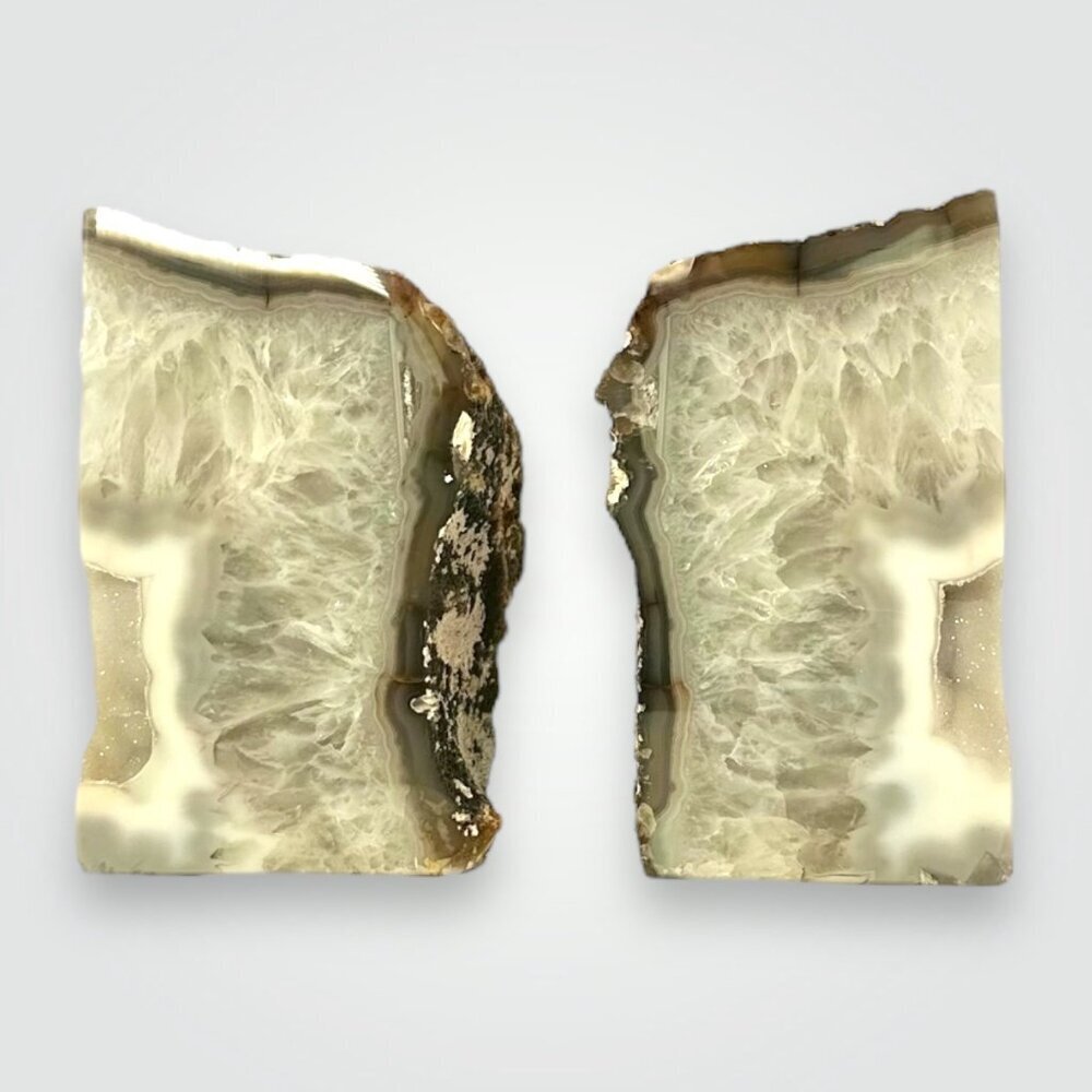 Agate Crystal bookends with Geode Center, Natural stone, Bookshelf Decor, Unique - Picture 14 of 16